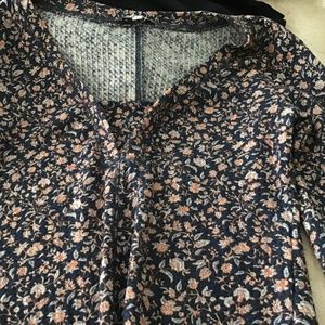 William Rast floral knit top size L